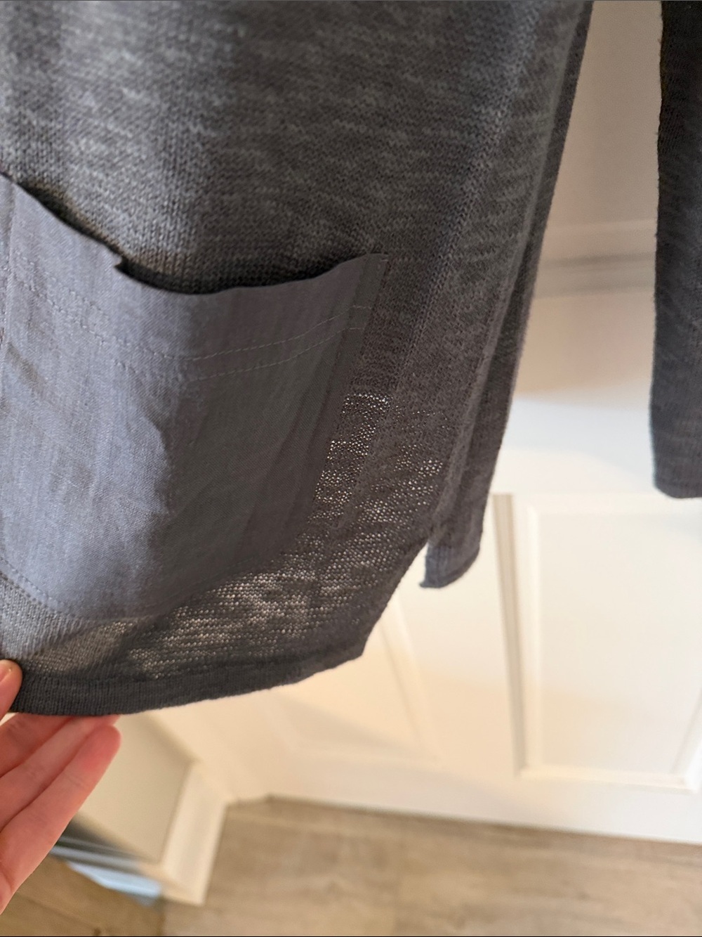 Pure Jill J. Jill Gray V-Neck Cotton Linen
Cardigan Sweater Pockets  M petite - Picture 5 of 6
